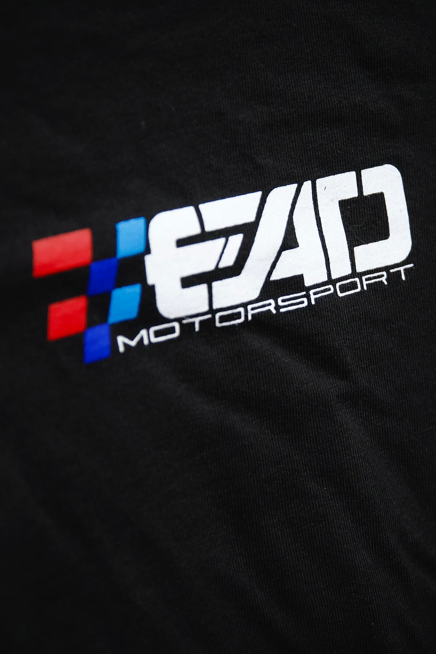 EAD V1. T-Shirt