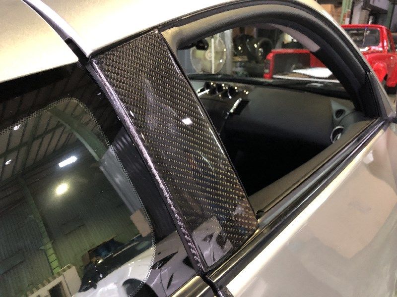 EVO-R Carbon Fiber B-Pillar Cover, 3K Cross Weave - Nissan 350Z Z33