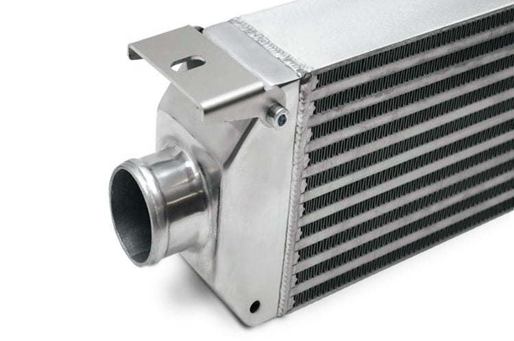 Vibrant Universal Intercooler with End Tanks